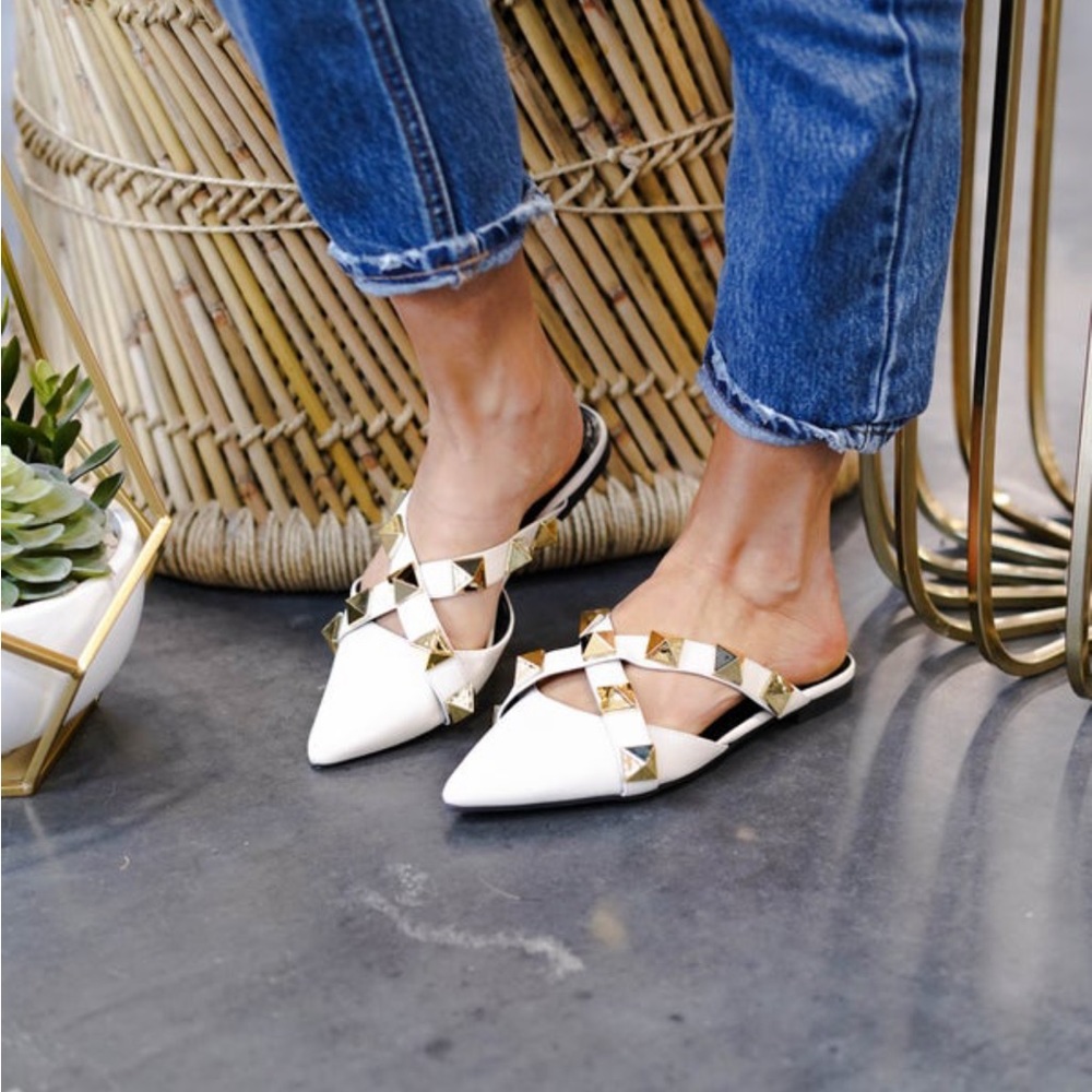Studded flats